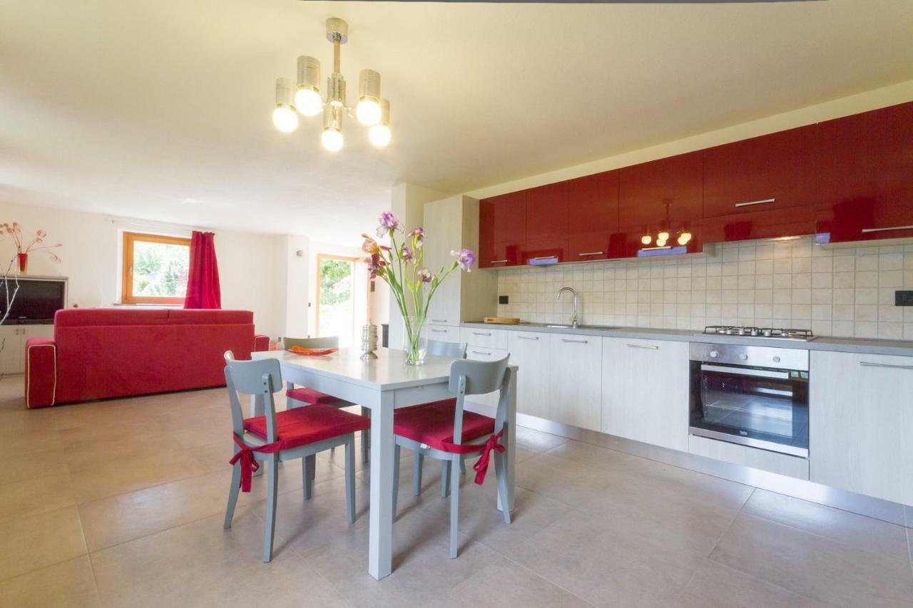 Ferienwohnung La Casa Di Alfredo E Virginia Aosta Exterior foto