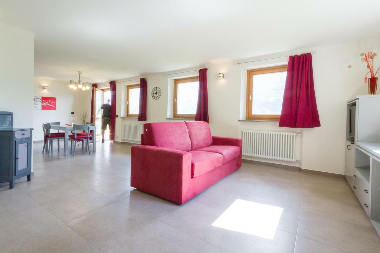 Ferienwohnung La Casa Di Alfredo E Virginia Aosta Exterior foto