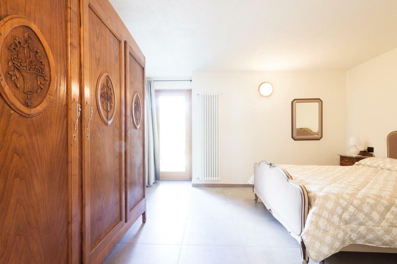 Ferienwohnung La Casa Di Alfredo E Virginia Aosta Exterior foto