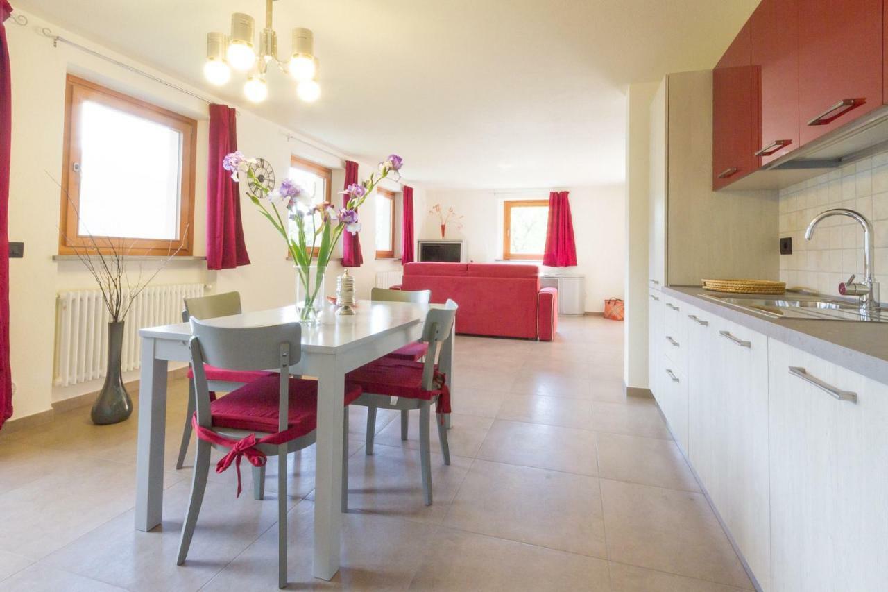 Ferienwohnung La Casa Di Alfredo E Virginia Aosta Exterior foto