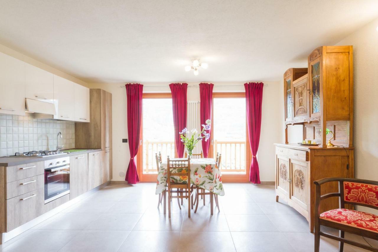 Ferienwohnung La Casa Di Alfredo E Virginia Aosta Exterior foto