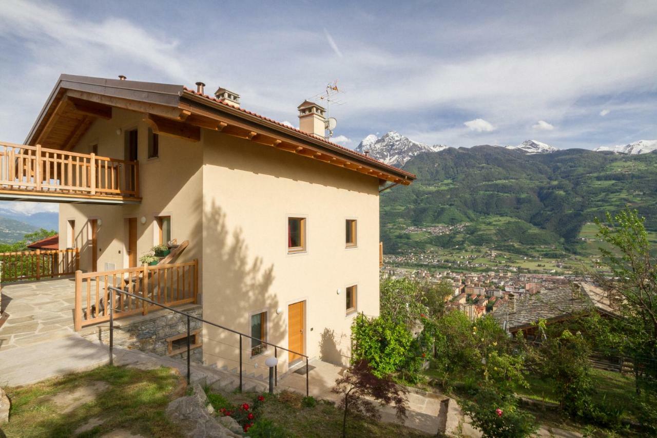 Ferienwohnung La Casa Di Alfredo E Virginia Aosta Exterior foto